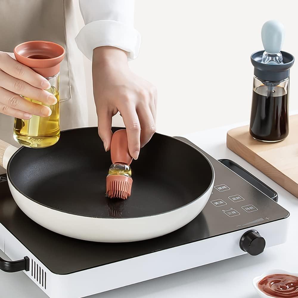 Oil Dispenser with Silicone Brush – 2-in-1 Kitchen Tool for Easy Cooking
