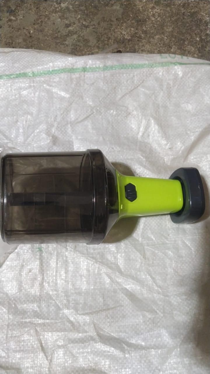 Manual Vegetable Chopper – Fast & Easy Food Cutter for Everyday Cooking